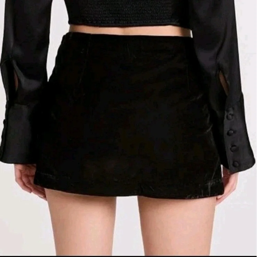 NWT Free People Black‎ Velvet Annalise Mini Skirt Size 6